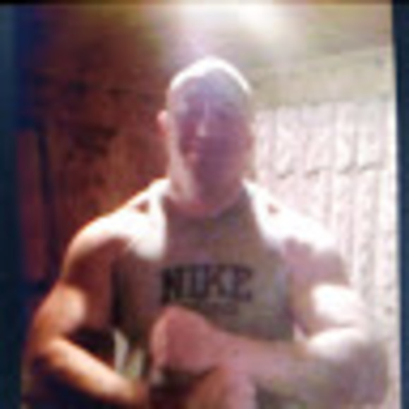 Meet your Posher, Eric - Picture 1 of 1